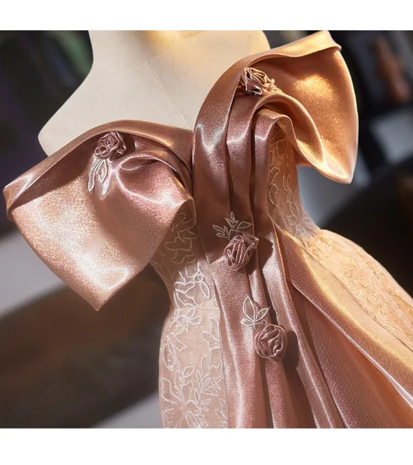 Chic / Beautiful Champagne Appliques Printing Prom Dresses 2025 A-Line / Princess Off-The-Shoulder Short Sleeve Backless Floor-Length / Long Prom Formal Dresses