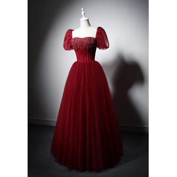 Élégant Bordeaux Fait main Perlage Faux Diamant Paillettes Robe De Bal 2022 Princesse Encolure Carrée Manches Courtes Dos Nu Longue Promo Robe De Ceremonie