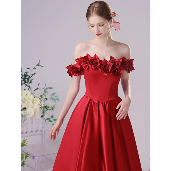 Chic / Beautiful Burgundy Satin Prom Dresses 2023 A-Line / Princess Off-The-Shoulder Appliques Sleeveless Backless Floor-Length / Long Prom Formal Dresses