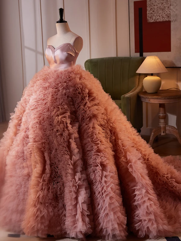 Charmant Rougissant Rose Volants Robe De Bal 2024 Robe Boule Bustier Sans Manches Dos Nu Tribunal Train Promo Robe De Ceremonie