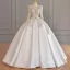 Vintage / Retro Ivory Beading Sequins Wedding Dresses 2023 Ball Gown Satin V-Neck Long Sleeve Court Train Wedding