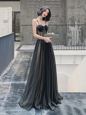 Charmant Noire Tachetée Robe De Bal 2022 Princesse Bretelles Spaghetti Sans Manches Dos Nu Longue Promo Robe De Ceremonie