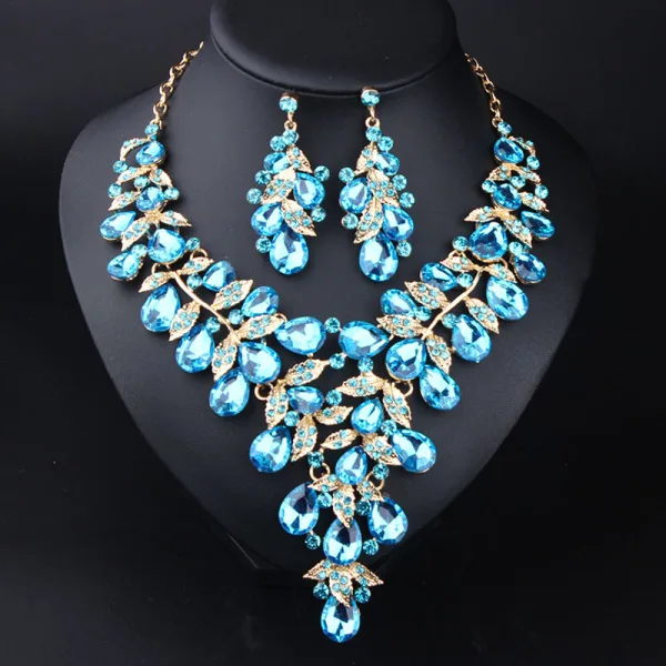 Exaggerated Fuchsia Prom Necklaces 2023 Quinceañera Metal Earrings Necklace Accessories