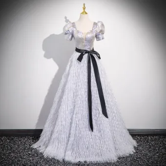 Sparkly Sølv Paljetter Dusk Ballkjoler 2025 Prinsesse Firkantet Hals Korte Ermer Ryggløse Sløyfe Sash Lange Ball Formelle Kjoler