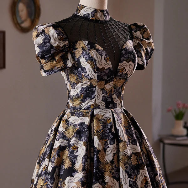 Vintage / Retro Black Beading Printing Homecoming Short Graduation Dresses 2024 High Neck Short Sleeve Backless Formal Dresses