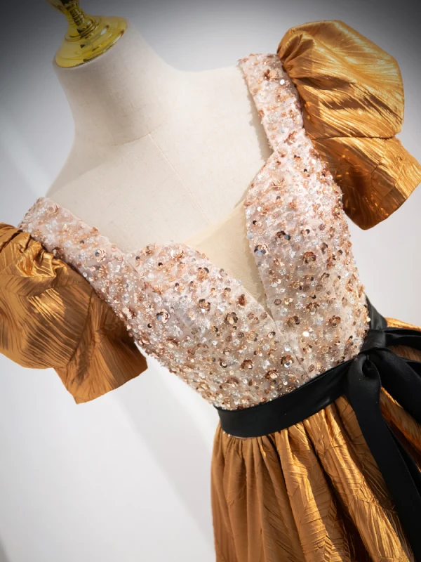 Elegant Yellow Beading Sequins Prom Dresses 2024 Ball Gown Square Neckline Puffy Short Sleeve Bow Sash Backless Floor-Length / Long Prom Formal Dresses