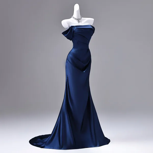 Sexy Marineblau Abendkleider 2026 Meerjungfrau Bandeau Ärmellos Rückenfreies Sweep / Pinsel Zug Festliche Kleider