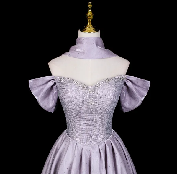 Charmant Lavendel Strass Pailletten Ballkleider 2026 A Linie Off Shoulder Kurze Ärmel Rückenfreies Lange Festliche Kleider