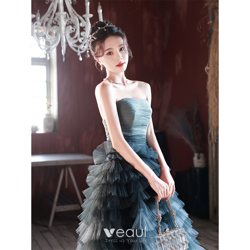 Modern / Fashion Ink Blue Cascading Ruffles Evening Dresses 2023 A-Line /  Princess Strapless Sleeveless Backless Sweep Train Evening Party Formal  Dresses