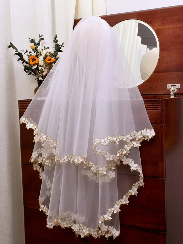 Elegant White Lace Flower 1 m Wedding Veils 2025