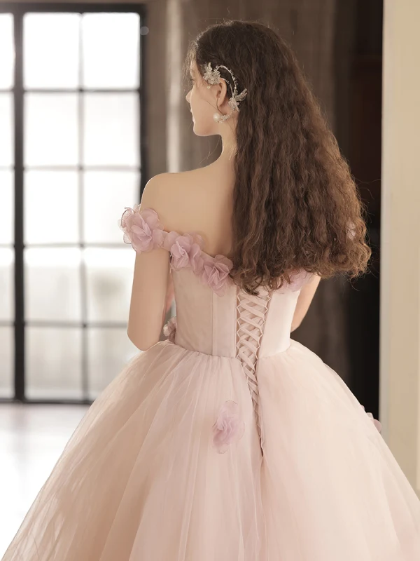 Elegant Lavender Appliques Prom Dresses 2024 A-Line / Princess Off-The-Shoulder Sleeveless Backless Floor-Length / Long Prom Formal Dresses