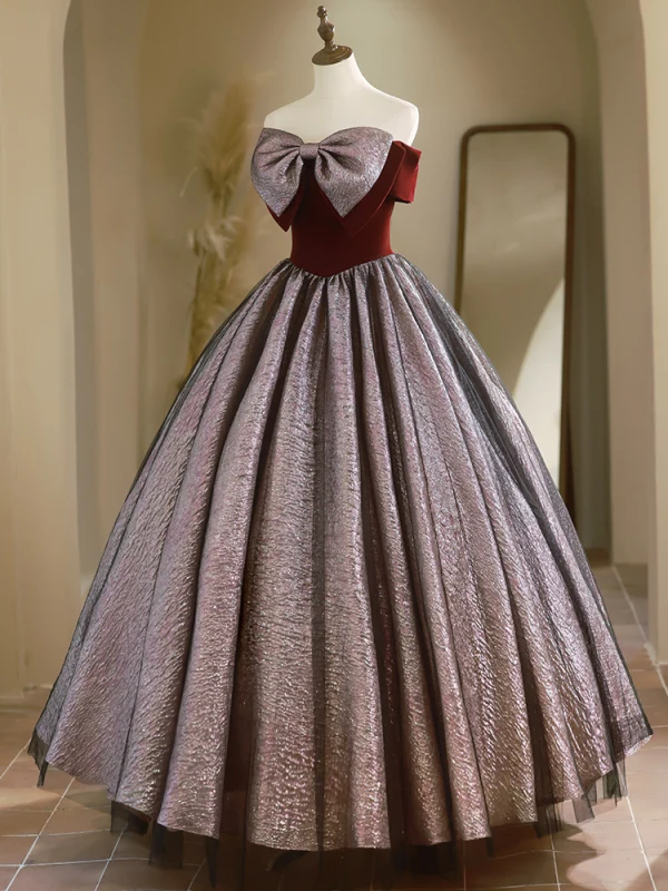 Elegant Burgundy Prom Dresses 2024 Ball Gown Strapless Bow Sleeveless Backless Floor-Length / Long Prom Formal Dresses