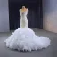 Luxe Blanche Perlage Gland Faux Diamant Paillettes Volants en Cascade Robe De Mariée 2023 Trompette / Sirène Encolure Carrée Sans Manches Dos Nu Chapel Train Mariage