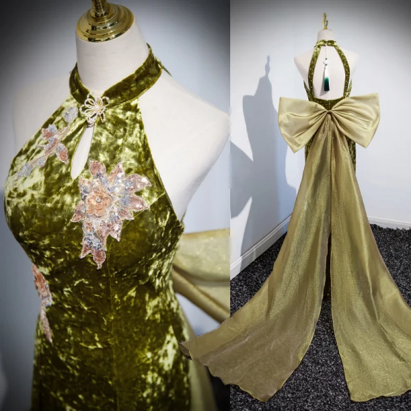 Chic / Beautiful Clover Green Velvet Pearl Sequins Prom Dresses 2023 Trumpet / Mermaid Halter Sleeveless Backless Bow Prom Formal Dresses