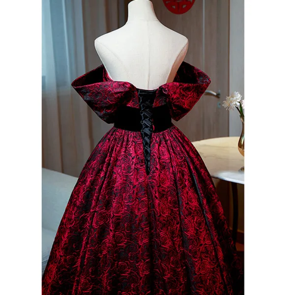 Vintage / Retro Burgundy Printing Prom Dresses 2022 A-Line / Princess Off-The-Shoulder Puffy Short Sleeve Backless Floor-Length / Long Formal Dresses