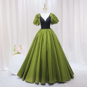 Fashion Clover Green Prom Dresses 2024 Ball Gown V Neck Puffy Short Sleeve Backless Floor Length Long Prom Formal Dresses
