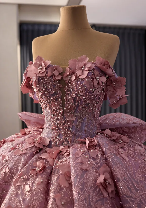 Luxury / Gorgeous Lovely Blushing Pink Pearl Sequins Appliques Prom Dresses 2026 Ball Gown Off-The-Shoulder Short Sleeve Backless Bow Chapel Train Formal Dresses