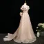 Charmant Champagne Perlage Paillettes Robe De Bal 2025 Princesse De l'épaule Manches Courtes Dos Nu Noeud Train De Balayage Tulle Robe De Ceremonie