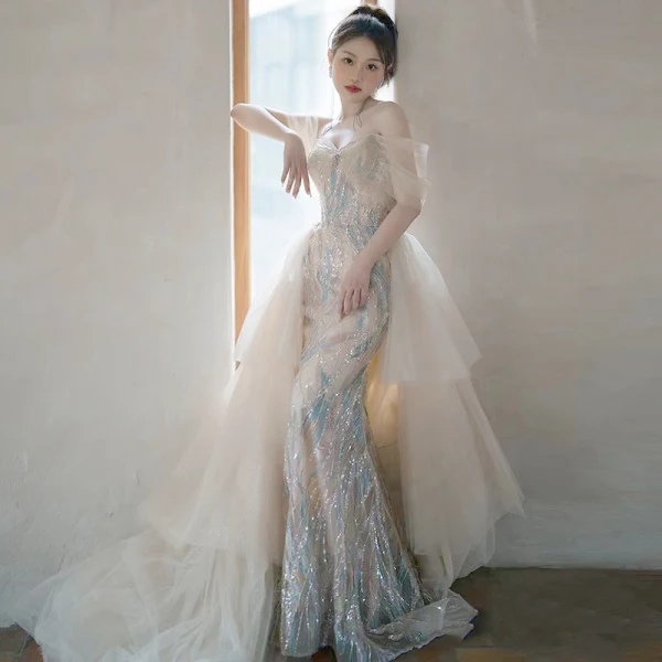 Charming Champagne Beading Sequins Rhinestone Prom Dresses 2024 Trumpet / Mermaid Off-The-Shoulder Short Sleeve Backless Sweep Train Prom Formal Dresses
