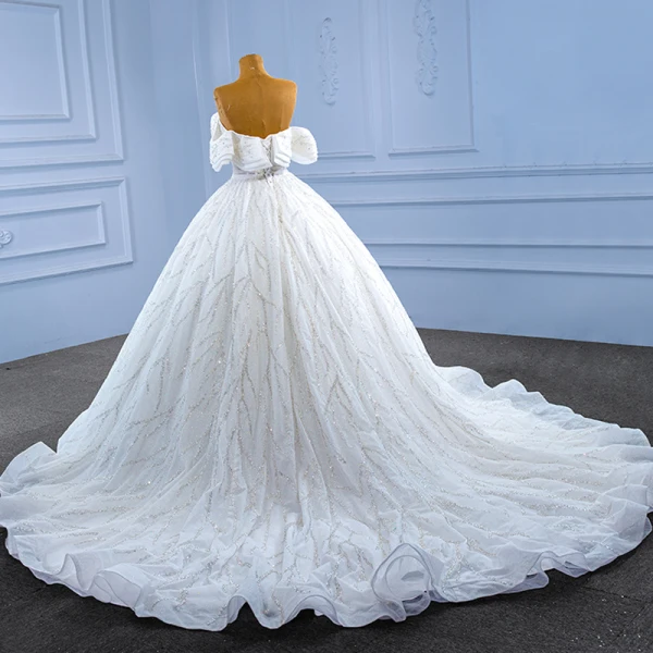 Best Charming White Beading Pearl Sequins Wedding Dresses 2022 Ball Gown Strapless Sleeveless Backless Sash Chapel Train Wedding