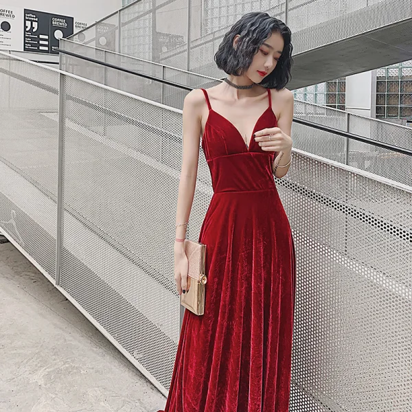 Charming Burgundy Suede Evening Dresses 2022 A-Line / Princess Spaghetti Straps Sleeveless Backless Floor-Length / Long Evening Party Formal Dresses