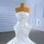 Haut de Gamme Ivoire Satin Trompette / Sirène Robe De Mariée 2022 Bustier Sans Manches Dos Nu Tribunal Train Mariage