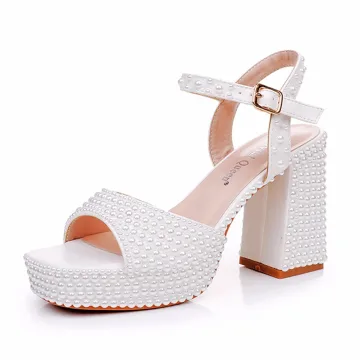 Élégant Blanche Perle Chaussure De Mariée 2025 9 Cm Talons Épais Peep Toes Bout Ouvert Mariage Sandales Talons Hauts