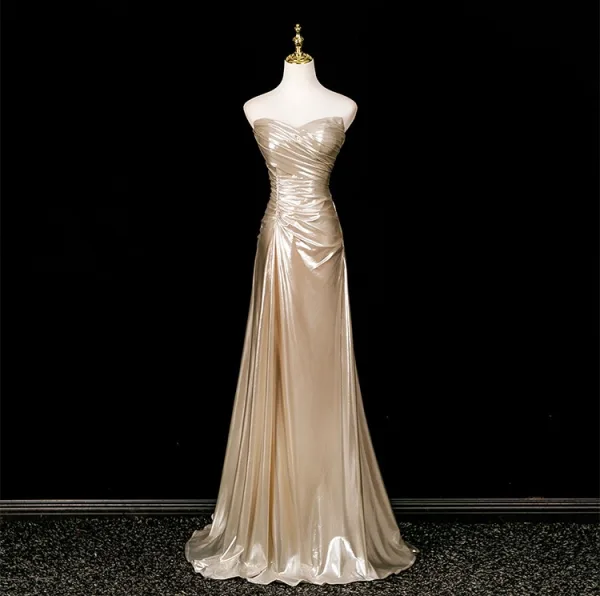 Sexy Champagner Sweep / Pinsel Zug Abendkleider 2025 Meerjungfrau Bandeau Ärmellos Rückenfreies Abend Festliche Kleider