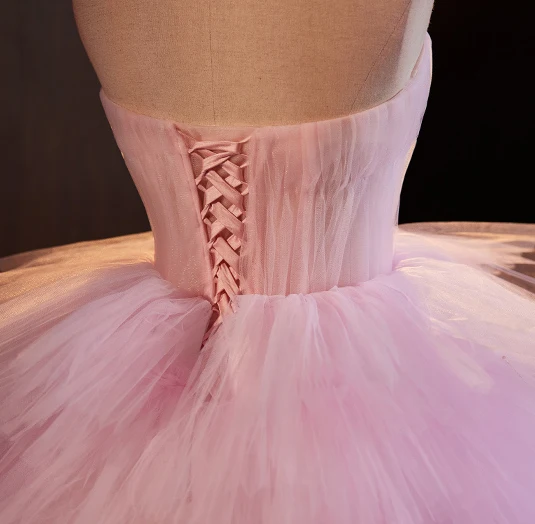Charmant Rougissant Rose Volants en Cascade Volants Robe De Bal 2024 Robe Boule Bustier Sans Manches Dos Nu Train De Balayage Promo Robe De Ceremonie