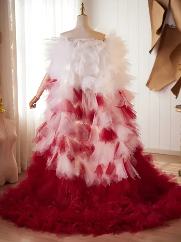 Fashion Red Two Tone Cascading Ruffles Prom Shawls 2026 Tulle