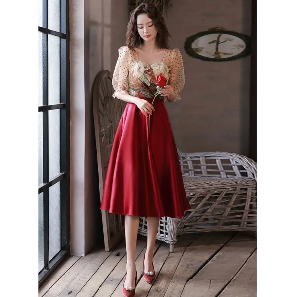 Chic Beautiful Burgundy Spotted Graduation Dresses 2022 Homecoming Square Neckline 1/2