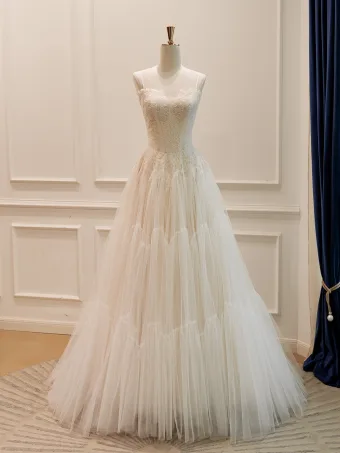High End Champagne Handmade Lace Flower Wedding Dresses 2026 A Line Princess Spaghetti Straps Sleeveless Backless Bow Floor Length Long Wedding