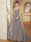 Charmant Argenté Gris Paillettes En Dentelle Fleur Robe De Soirée 2023 Princesse Bustier Sans Manches Dos Nu Volants en Cascade Longue Soirée Robe De Ceremonie