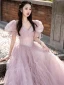 Chic / Belle Couleur Unie Rougissant Rose Plissée Paillettes Robe De Bal 2023 Princesse V-Cou Gonflée Manches Courtes Dos Nu Noeud Longue Promo Robe De Ceremonie