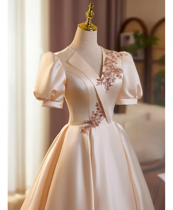 Elegant Champagne Sequins Satin Prom Dresses 2025 Ball Gown V-Neck Short Sleeve Backless Floor-Length / Long Prom Formal Dresses