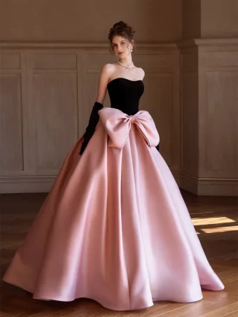 Dreamy Candy Pink Bow Prom Dresses 2026 Ball Gown Sweetheart Sleeveless Backless