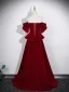 Vintage / Retro Burgundy Flower Velvet Mother Of The Bride Dresses 2026 A-Line / Princess Off-The-Shoulder Short Sleeve Backless Floor-Length / Long
