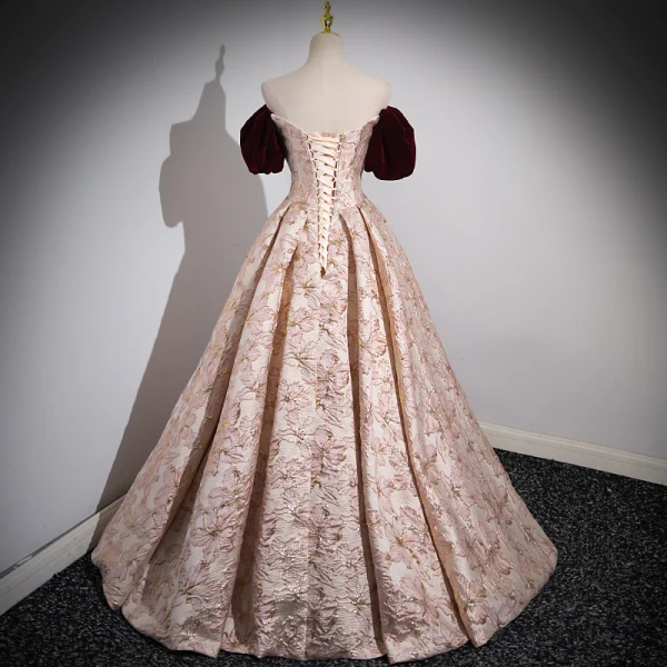 Elegante Burgunderrot Drucken Ballkleider 2023 Ballkleid Off Shoulder Kurze Ärmel Rückenfreies Lange Ball Festliche Kleider
