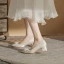Elegante Ivory / Creme Ball Applikationen Pumps 2023 Satin 5 cm Thick Heels Spitzschuh Pumps Hochhackige