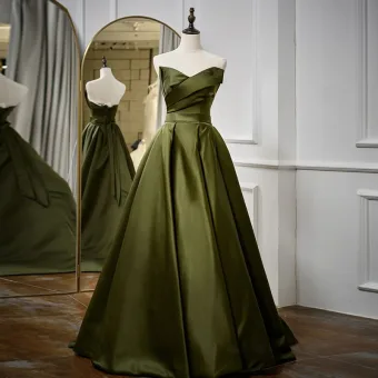 Vintage Retro Dark Green Satin Prom Dresses 2024 Ball Gown Strapless Sleeveless Sash Backless Floor Length Long Prom Formal Dresses