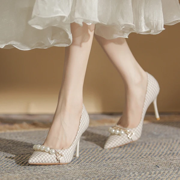Fashion Black Evening Party Pearl Pumps 2023 9 cm Stiletto Heels Pointed Toe Pumps High Heels