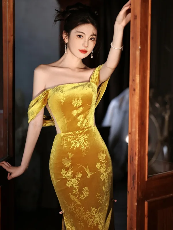 Chinese style Gold Velvet Split Front Prom Dresses 2024 Trumpet Mermaid Off-The-Shoulder