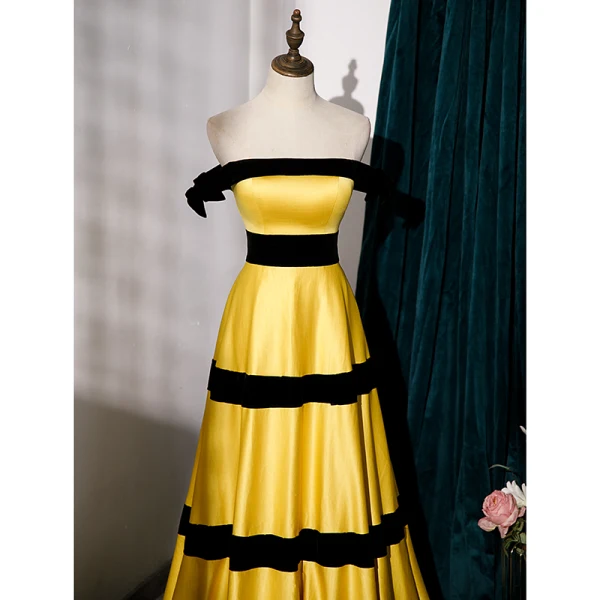Fashion Yellow Satin Evening Dresses 2023 A-Line / Princess Strapless Sleeveless Backless Floor-Length / Long Evening Party Formal Dresses