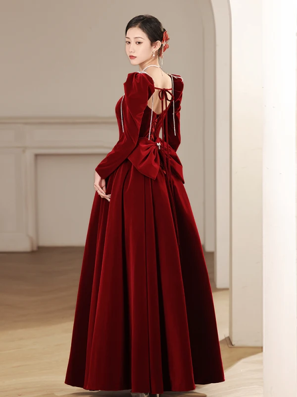 Elegant Burgundy Velour Winter Prom Dresses 2023 A-Line / Princess Square Neckline Pearl Long Sleeve Backless Bow Floor-Length / Long Prom Formal Dresses