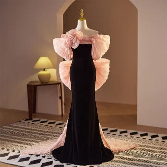 Sexy Noire Noeud Robe De Soirée 2024 Trompette Sirène De L Épaule Manches Courtes Dos Nu Train De Balayage Soirée Robe De Ceremonie