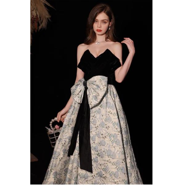 Charming Black Floral Evening Dresses 2022 A-Line / Princess Strapless Sleeveless Bow Backless Floor-Length / Long Evening Party Formal Dresses