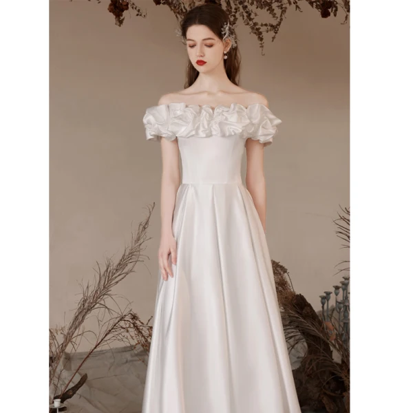 grey dress shoes White sweetheart neck satin lace short prom dress, white homecoming dr –  shdress