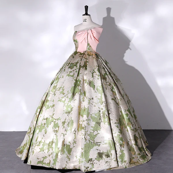 Fantaisie Vert Floral Satin Robe De Bal 2022 Robe Boule Bustier Noeud Sans Manches Dos Nu Longue Robe De Ceremonie