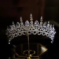 Charmant Silber Kristall Strass Hochzeit Tiara 2022 Zirkon Legierung Haarschmuck Braut