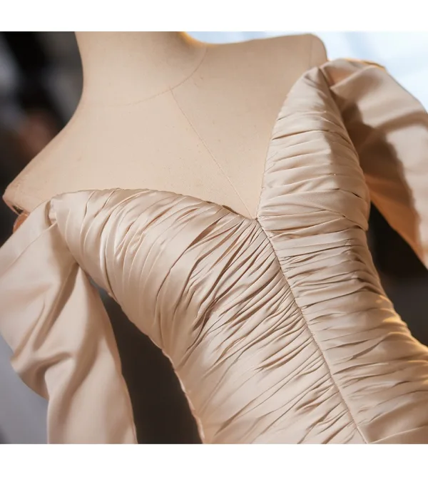 Fashion Champagne Trumpet / Mermaid Prom Dresses 2025 Off-The-Shoulder Long Sleeve Backless Floor-Length / Long Prom Formal Dresses